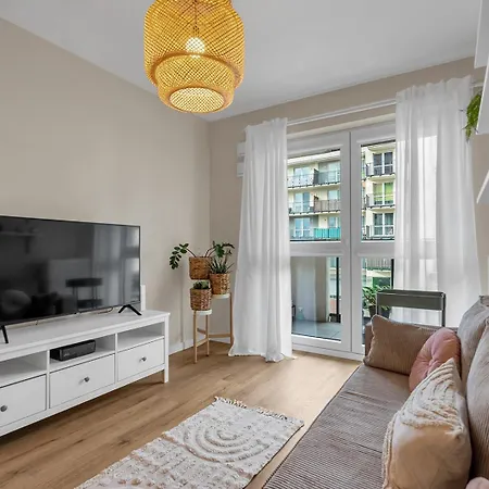 Rakowska Comfort With Parking By Rentujemy Warsaw